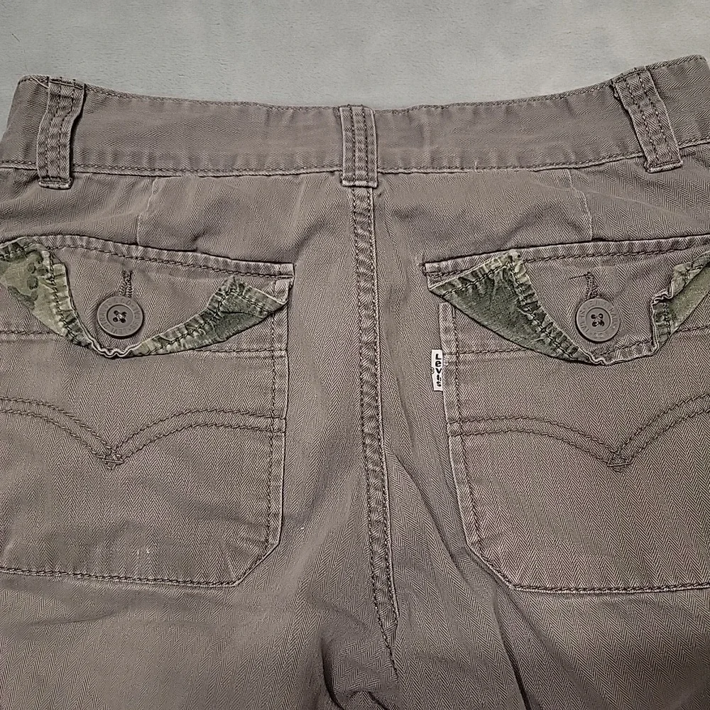 Levis Shorts Mens 27 Grey Cargo Herringbone Camo Lined Utility Outdoors